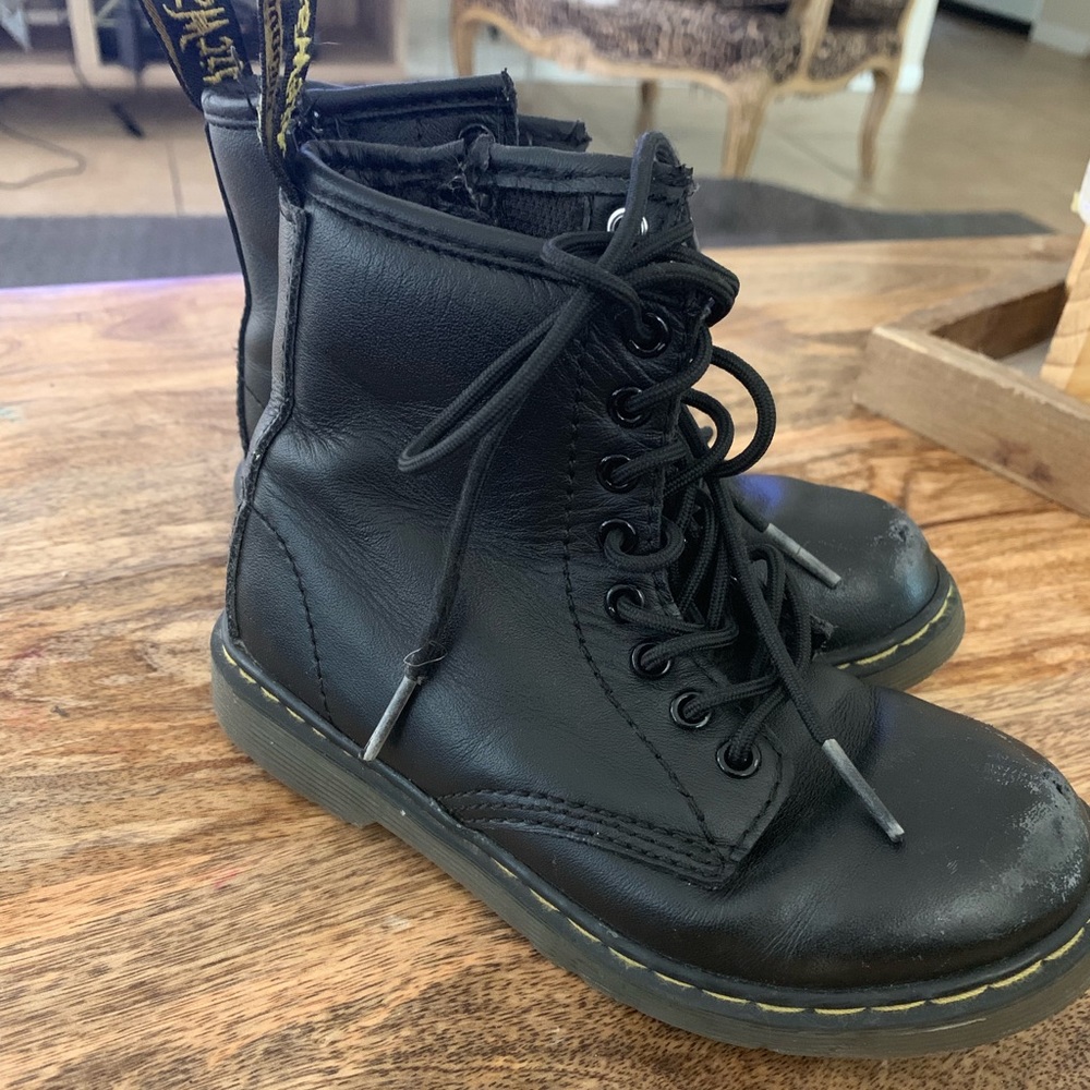 Kids Dr. Martens